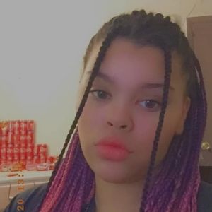 Meet your Posher, Samara